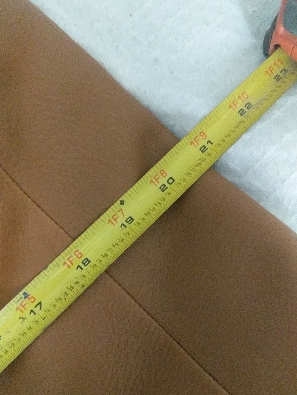 ✨ RARE FIND: Vintage USA BAGGU Minimalist Leather Tote in Saddle Tan ✨ - Picture 14 of 16